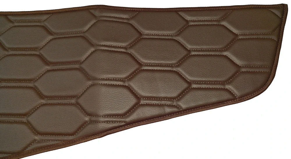 Potah palubní desky VOLVO od 2013 i od 2020 + výřez na kameru